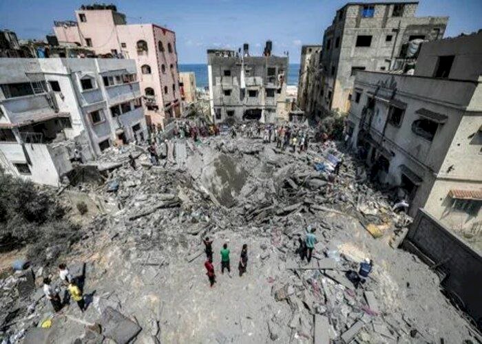 الغارديان: نية إسرائيل استمرار القتال في غزة عاماً تزيد المخاوف من نشوب حرب إقليمية