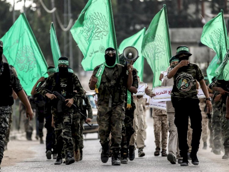 مصدر يكشف أسباب الانقسامات داخل حماس بشأن الهدنة