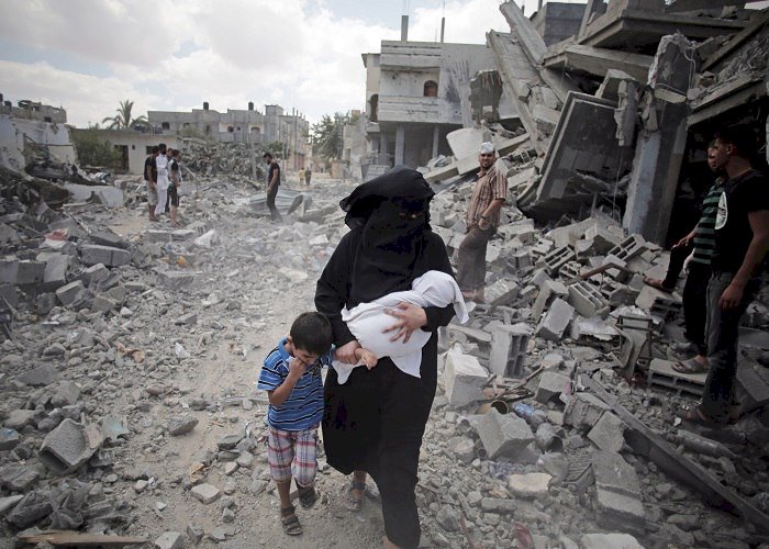 إغاثة عاجلة.. الإمارات ومصر والأردن في مهمة لإنقاذ غزة من المجاعة