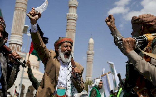 كيف أدى تحالف الحوثي والقاعدة إلى تفجر الأوضاع في اليمن؟
