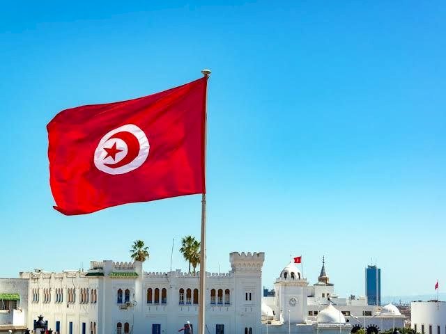 التغييرات الحكومية في تونس.. استقرار مفقود ومسار ضبابي