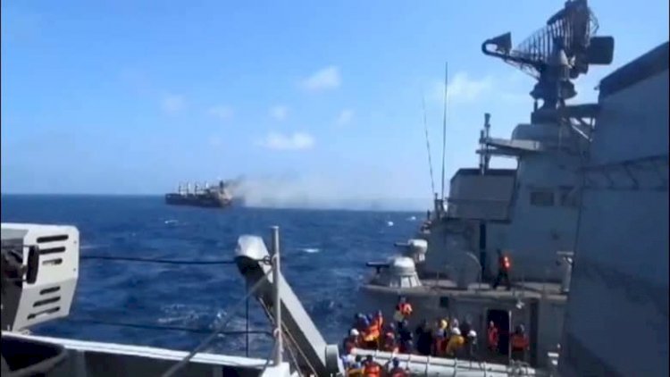 75% من السفن الأمريكية تتجنب البحر الأحمر.. خسائر اقتصادية فادحة بسبب هجمات الحوثيين