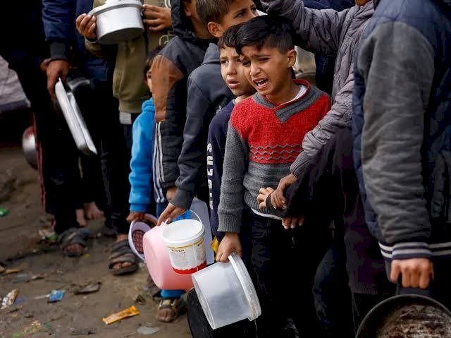 غزة تحت الحصار.. شهر من المعاناة المتزايدة ونداءات عاجلة للمساعدات الإنسانية
