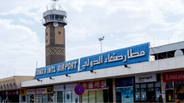 غارات إسرائيلية تُخرج مطار صنعاء عن الخدمة.. والحوثيون يتوعدون بالرد