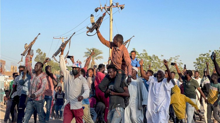 محلل سياسي سوداني: الميليشيات الإخوانية تعيد إنتاج الفوضى وتعيق أي حل سياسي