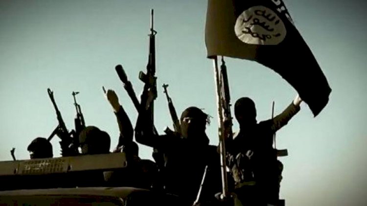 تنظيم القاعدة يردد صدى الحوثيين.. تحالف غير معلن يهدد نفط حضرموت وأمنها