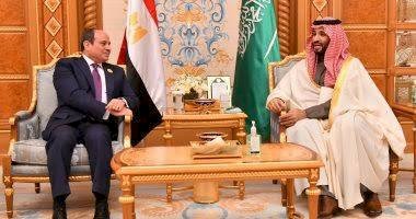 خبراء: زيارة السيسي إلى السعودية تعكس تنسيقًا استراتيجيًا في ملفات غزة والبحر الأحمر