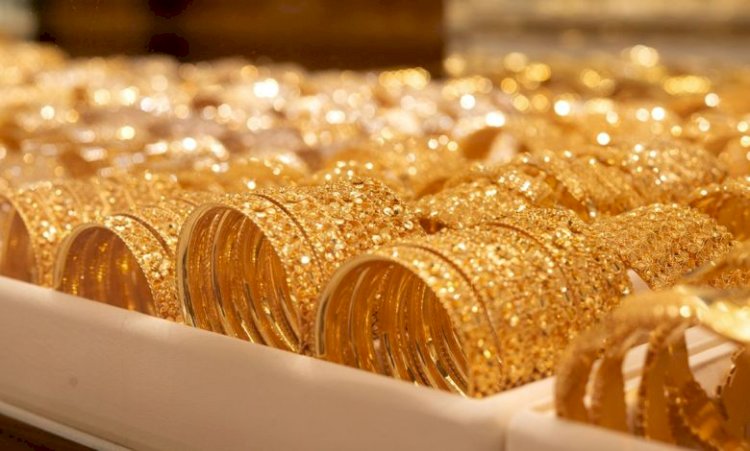 تعرّف على أسعار الذهب والدولار في البلدان العربية