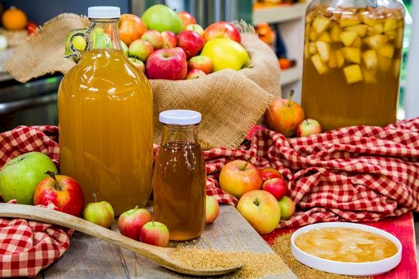 فوائد خل التفاح على الريق وقبل النوم