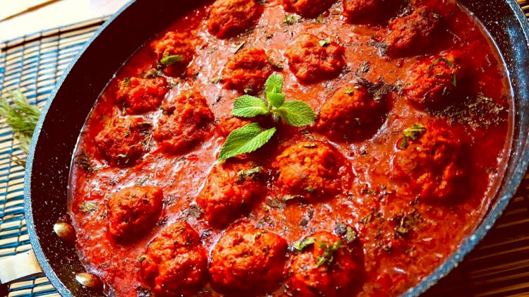 وصفة كفتة اللحم بالصلصة الحمراء