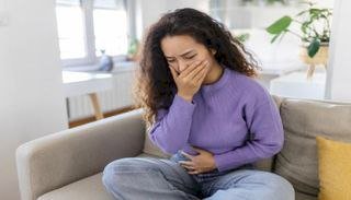 أسباب استفراغ الدم وطرق الوقايا والعلاج