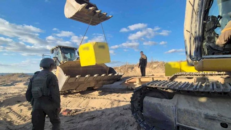 واشنطن تضيق الخناق على المال الإيراني.. مليار دولار لحزب الله رغم الحصار المالي