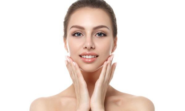 وصفات طبيعية لتخفيف نمو شعر الوجه واستعادة نعومة البشرة