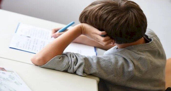 5 خطوات للمراجعة قبل امتحانات الترم الأول بدون توتر