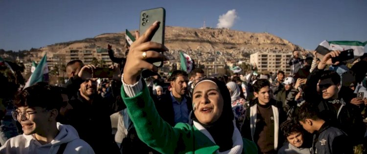 عام على سقوط الأسد.. سوريا بين التحولات الأمنية والسياسية