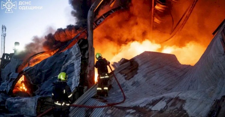 روسيا تكثف ضرباتها على أوديسا وتهدد البنية التحتية البحرية.. وانقطاع الكهرباء يسري على الآلاف