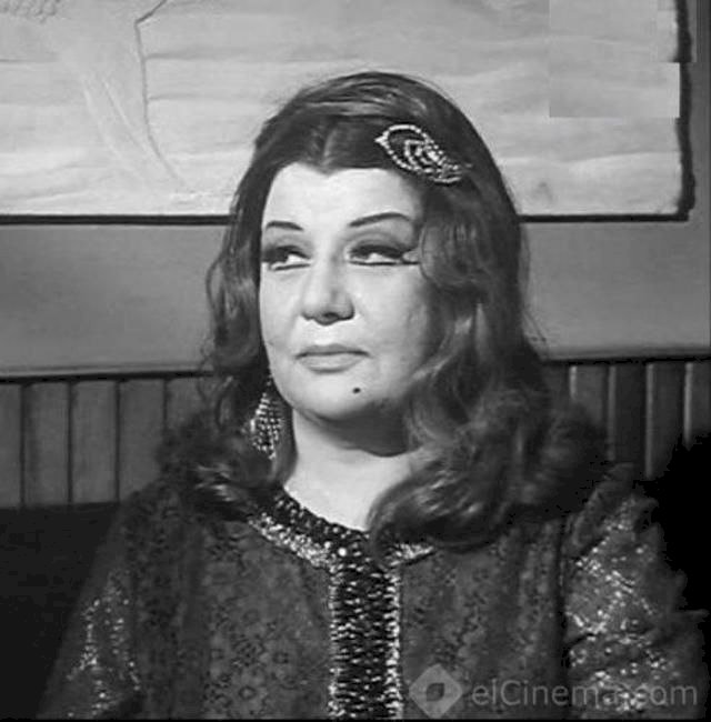 112 عامًا على ميلاد ميمي شكيب.. أيقونة الكوميديا الراقية وسيدة الأدوار المركبة