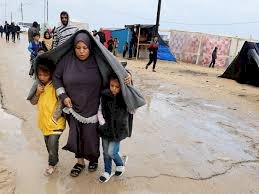 غزة في مواجهة الشتاء.. مليون نازح بلا مأوى آمن