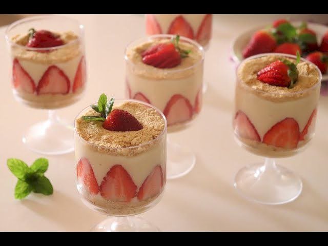 تشيز كيك الكاسات الباردة.. تحلية سريعة بدون فرن بطعم كريمي لا يُقاوم