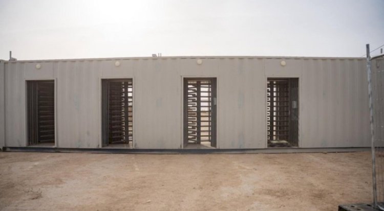 معبر رفح يعود للعمل بقيود صارمة وسط انتقادات حماس للأعداد المحدودة