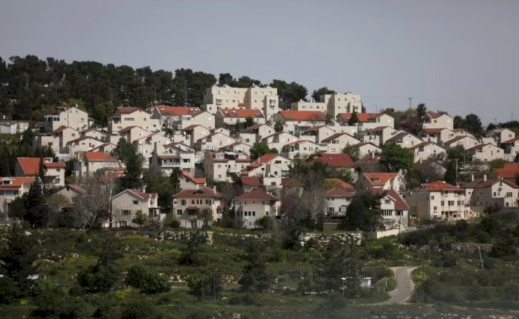 السفارة الأمريكية تنظم أول فعالية قنصلية داخل مستوطنة بالضفة الغربية