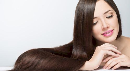 خلطات طبيعية لتنعيم الشعر الخشن في خطوات بسيطة