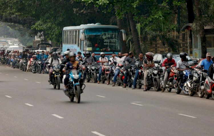 أزمة الوقود العالمية تشعل العنف في آسيا مع اتساع تداعيات الحرب على إيران