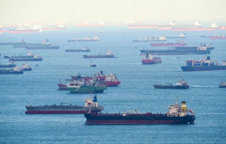 22 يومًا تفصل طهران عن كارثة كبرى.. هل يتوقف النفط الإيراني قريبًا؟