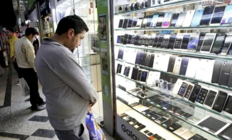 الأسواق الرقمية في إيران تنهار تحت وطأة الحرب.. الهواتف والحواسيب تتحول إلى سلع نادرة