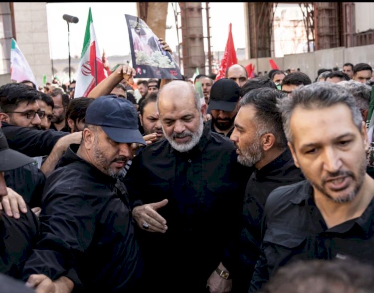 مضيق هرمز في قلب التصعيد.. إيران تعزز قبضتها بالتزامن مع تشييع خامنئي