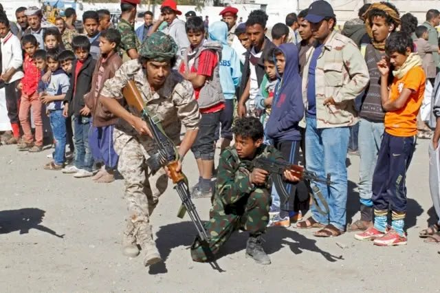 ‎محلل سياسي : انتهاكات الحوثي تهدد مستقبل الدولة وتضاعف معاناة اليمنيين