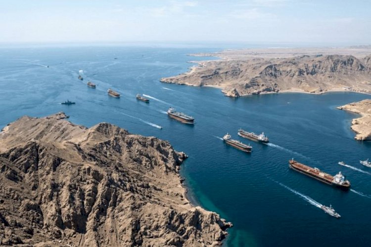 أستاذ دراسات إيرانية: مضيق هرمز ورقة الضغط الأقوى لإيران.. واستمرار التصعيد يهدد أسواق الطاقة والاقتصاد العالمي