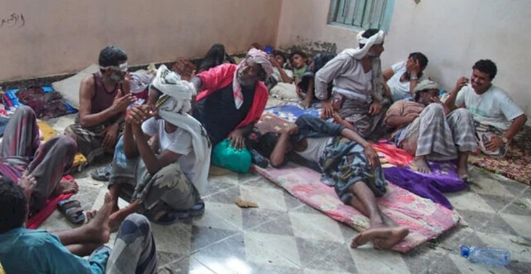 76 ألف نازح في اليمن.. تقدم الحوثيين يشعل موجة فرار جماعي