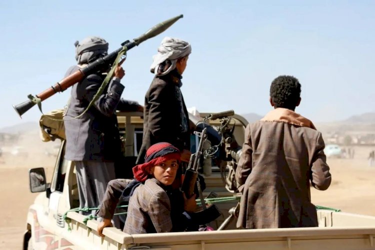محلل سياسي يمني: انسحاب الحوثيين من كهبوب والوازعية يكشف حجم الضغوط الميدانية
