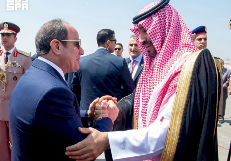 السيسي يؤكد دعم السعودية.. والبرلمان المصري يعقد لجلسة استثنائية